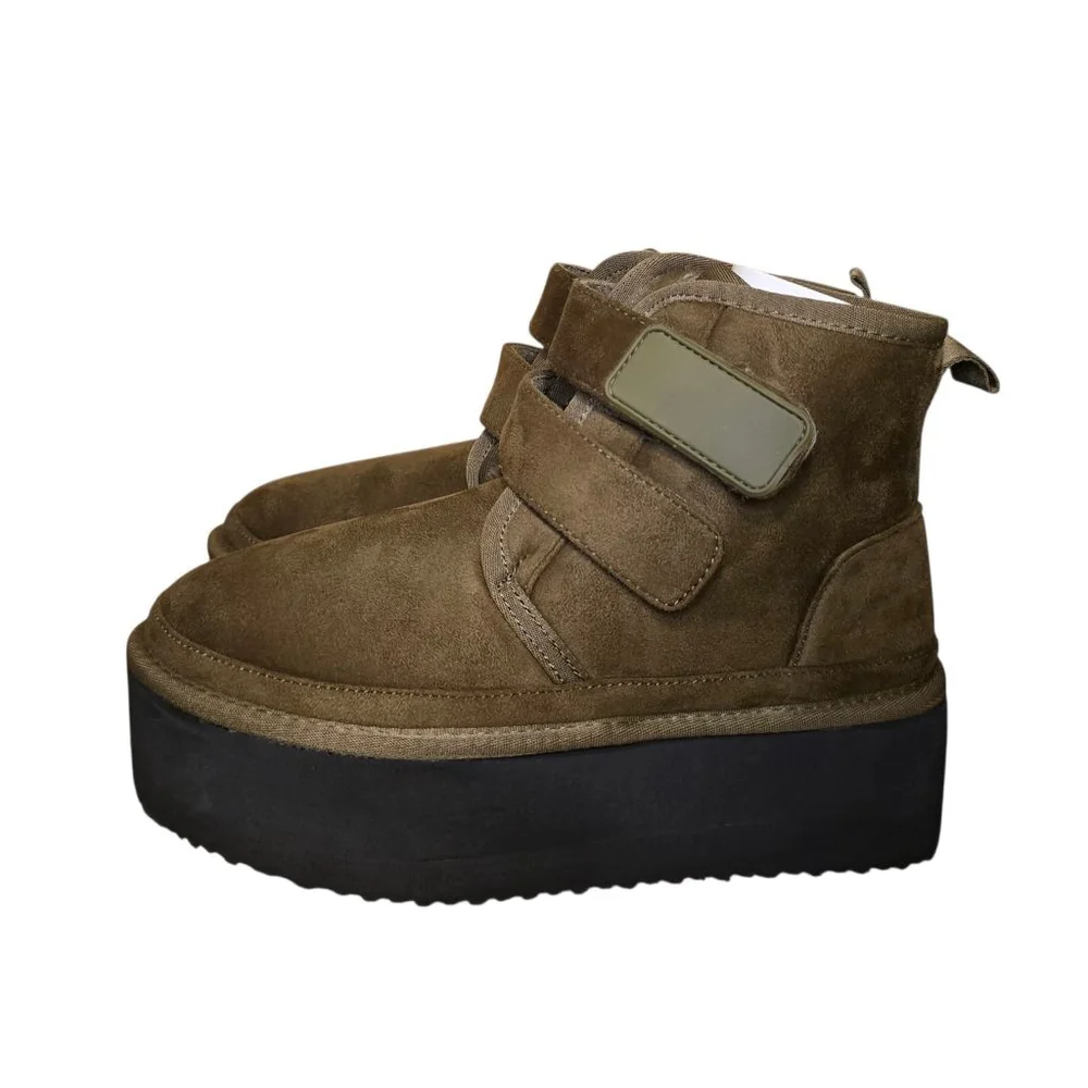 NWT Robbin‎ Girl Olive Ankle Boots & Booties Size 6